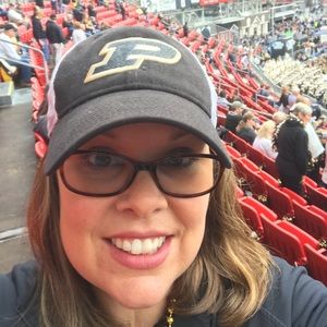 Meet your Posher, Julie